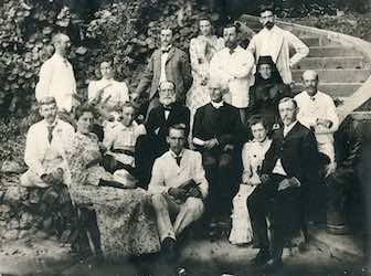 Daniel Bliss, fondateur du Syrian Protestant College, entouré de sa famille