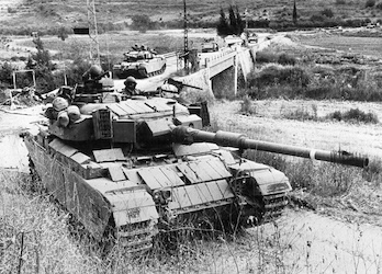 Adoptée par le Conseil de sécurité des Nations Unies, la résolution 425 ordonne le retrait des forces israéliennes et prévoit le déploiement de la Force intérimaire des Nations Unies au Liban (FINUL) à titre de force d'interposition.