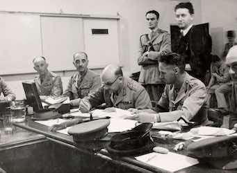 Signature de la Convention de Saint Jean d’Acre le 14 juillet 1941 par le général britannique Wilson, surnommé Jumbo